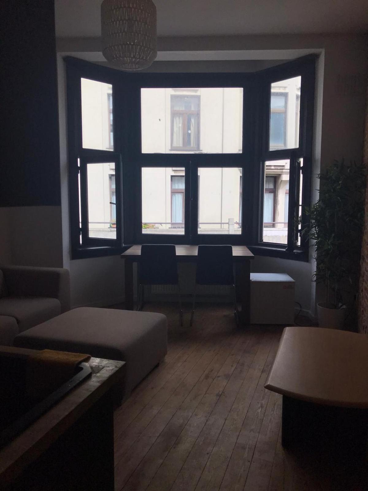 Den Gulden Hoorn Apartamento Antuérpia Exterior foto