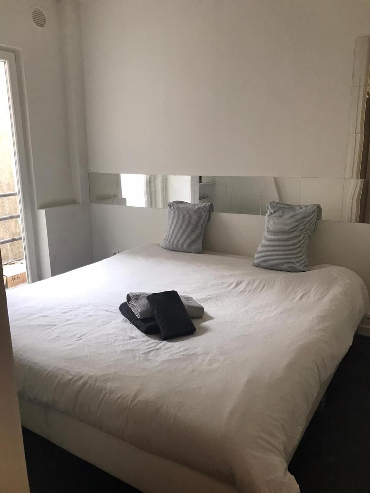Den Gulden Hoorn Apartamento Antuérpia Exterior foto